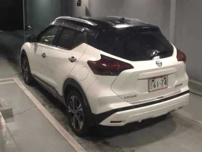 Nissan KICKS
