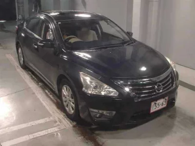 Nissan TEANA