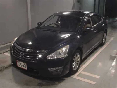 Nissan TEANA