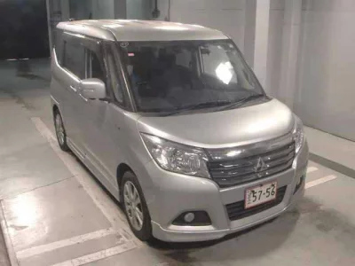 Mitsubishi DELICA D2