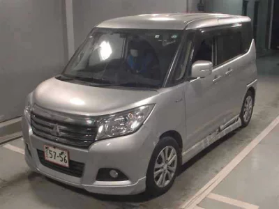 Mitsubishi DELICA D2