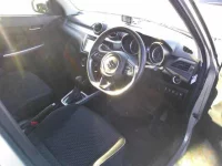 Suzuki SWIFT лот № 8146 оценка 3.5  с аукциона в Японии 2