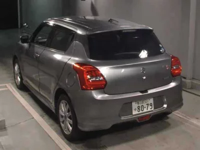 Suzuki SWIFT  с аукциона в Японии