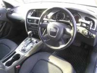 Audi A4 лот № 2010 оценка 3.5  с аукциона в Японии 2