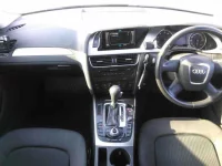 Audi A4 лот № 2010 оценка 3.5  с аукциона в Японии 7