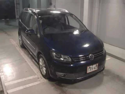Volkswagen GOLF TOURAN