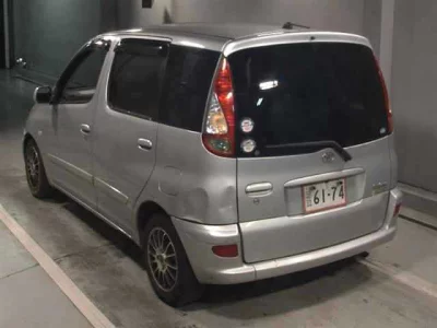 Toyota FUNCARGO  с аукциона в Японии