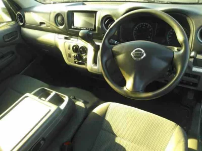 Nissan CARAVAN VAN