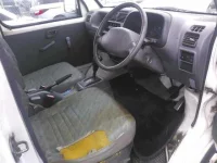 Suzuki EVERY лот № 1051 оценка 3  с аукциона в Японии 2