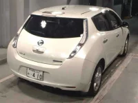 Nissan LEAF лот № 3033 оценка 4  с аукциона в Японии 4