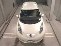 Nissan LEAF лот № 3033 оценка 4  с аукциона в Японии 5