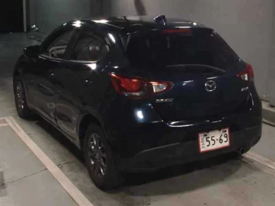 Mazda DEMIO  с аукциона в Японии