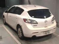 Mazda AXELA лот № 3036 оценка 3.5  с аукциона в Японии 1