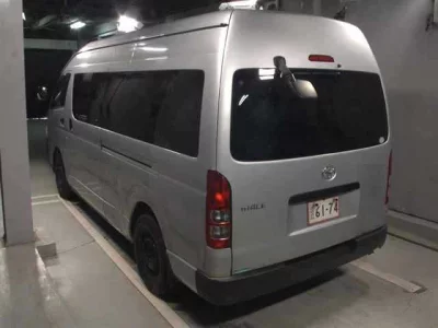 Toyota HIACE VAN  с аукциона в Японии