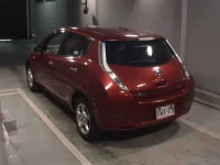 Nissan LEAF лот № 8433 оценка 3.5  с аукциона в Японии 1