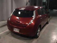 Nissan LEAF лот № 8433 оценка 3.5  с аукциона в Японии 4