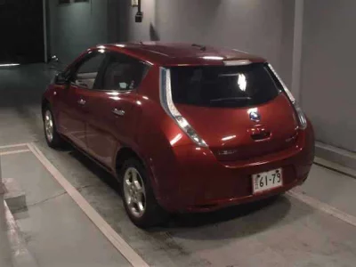 Nissan LEAF  с аукциона в Японии
