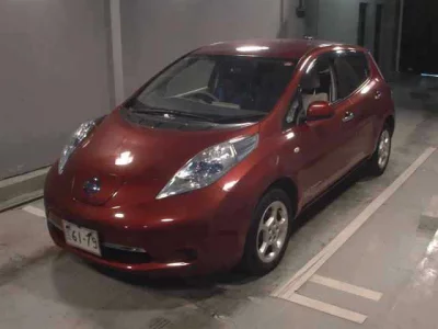 Nissan LEAF  с аукциона в Японии