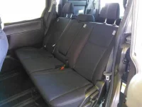 Toyota NOAH лот № 8444 оценка R  с аукциона в Японии 8
