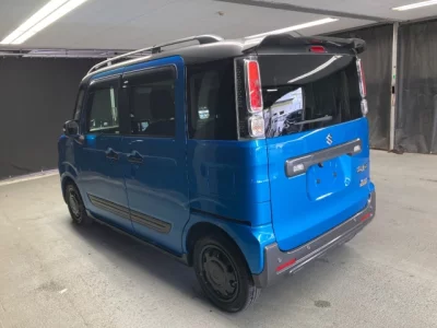 Suzuki Spacia Gear