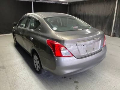 Nissan Tiida Latio