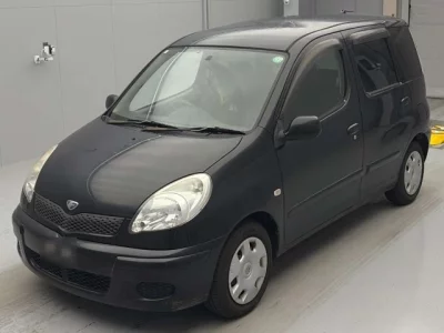 Toyota FUNCARGO  с аукциона в Японии