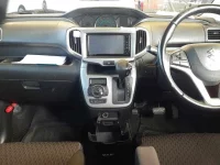 Suzuki SOLIO лот № 70187 оценка 3.5  с аукциона в Японии 8