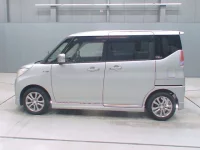 Suzuki SOLIO лот № 70187 оценка 3.5  с аукциона в Японии 3