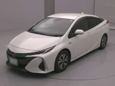 Toyota Prius PHV