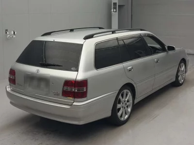 Toyota CROWN ESTATE