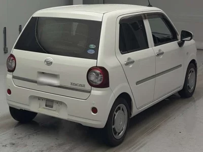 Daihatsu Mira Tocot