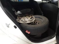 Toyota AQUA лот № 30060 оценка 4  с аукциона в Японии 9