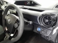 Toyota AQUA лот № 30068 оценка 3.5  с аукциона в Японии 6