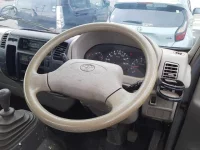 Toyota DYNA лот № 30032 оценка 3.5  с аукциона в Японии 6