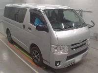 Toyota HIACE VAN лот № 30053 оценка 3.5  с аукциона в Японии 4