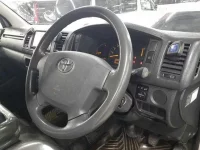 Toyota HIACE VAN лот № 30053 оценка 3.5  с аукциона в Японии 6