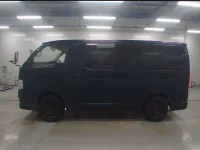 Toyota HIACE VAN лот № 30266 оценка R  с аукциона в Японии 3