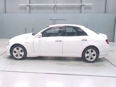 Toyota MARK X  с аукциона в Японии