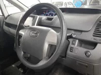 Toyota NOAH лот № 30064 оценка 3.5  с аукциона в Японии 6
