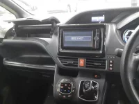Toyota NOAH лот № 30243 оценка 3.5  с аукциона в Японии 8