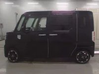 Toyota PIXIS MEGA лот № 131 оценка RA  с аукциона в Японии 3