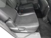 Toyota PRIUS ALPHA лот № 30072 оценка 3.5  с аукциона в Японии 9