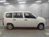 Toyota PROBOX лот № 30015 оценка 3.5  с аукциона в Японии 2
