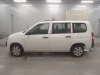 Toyota PROBOX лот № 30015 оценка 3.5  с аукциона в Японии 3