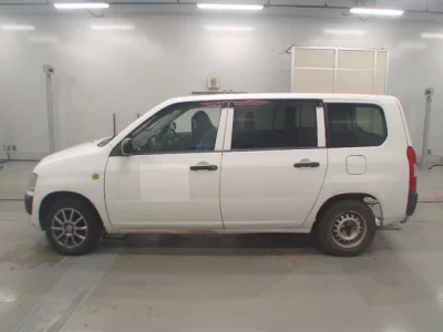 Toyota PROBOX  с аукциона в Японии