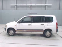 Toyota PROBOX лот № 70023 оценка R  с аукциона в Японии 3