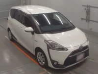 Toyota SIENTA лот № 30097 оценка 3.5  с аукциона в Японии 4