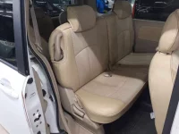 Toyota SIENTA лот № 30184 оценка 2  с аукциона в Японии 9