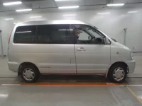 Toyota TOWN ACE NOAH лот № 36002 оценка 3.5  с аукциона в Японии 2