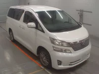 Toyota VELLFIRE лот № 30010 оценка 3.5  с аукциона в Японии 4